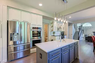 11127 Huntwicke Pl, Cincinnati, OH 45241 - Photo 10