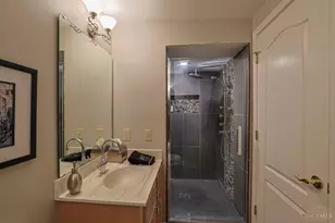 11127 Huntwicke Pl, Cincinnati, OH 45241 - Photo 40