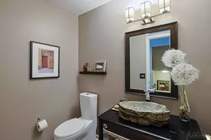 11127 Huntwicke Pl, Cincinnati, OH 45241 - Photo 38