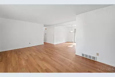 3670 Gailynn Drive, Green Township, OH 45211 - Photo 24