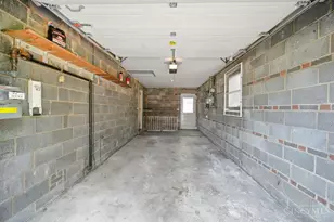 3670 Gailynn Dr, Green Township, OH 45211 - Photo 46