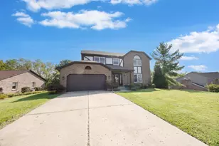 3834 Foxtail Ln, Miami Township, OH 45248 - Photo 4