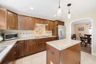 3834 Foxtail Ln, Miami Township, OH 45248 - Photo 8