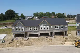 10819 Blackburn Ct, Forest Park, OH 45240 - Photo 1