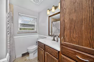 5534 Betty Ln, Miami Township, OH 45150 - Photo 12