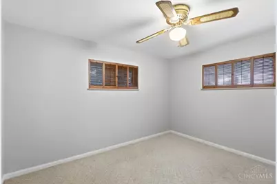 185 Ireland Avenue, Cincinnati, OH 45218 - Photo 18