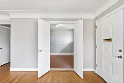 185 Ireland Avenue, Cincinnati, OH 45218 - Photo 28