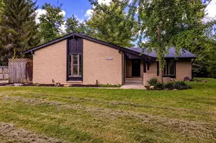 6524 Cedar Ridge Dr, Loveland, OH 45140 - Photo 4