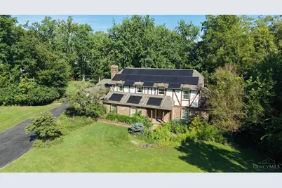 6895 Marblehead Drive, Indian Hill, OH 45243 - Photo 2