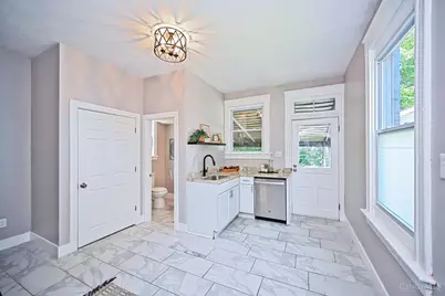 302 Washington Avenue, Cincinnati, OH 45217 - Photo 14