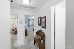 868 Sycamore Blvd, Union Township, OH 45245 - Photo 16