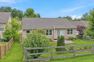 7630 Sandstone Trail, Hamilton Township, OH 45039 - Photo 34