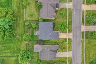 7630 Sandstone Trail, Hamilton Township, OH 45039 - Photo 38