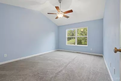 7630 Sandstone Trail, Hamilton Township, OH 45039 - Photo 16