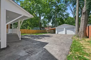 5809 Lathrop Pl, Cincinnati, OH 45224 - Photo 24