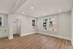 5809 Lathrop Pl, Cincinnati, OH 45224 - Photo 10