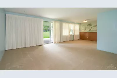 231 Prague Court, Centerville, OH 45458 - Photo 4