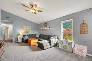 854 Walton Ct, Trenton, OH 45067 - Photo 6
