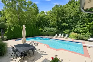 8188 Wycliffe Dr, Anderson Township, OH 45244 - Photo 2