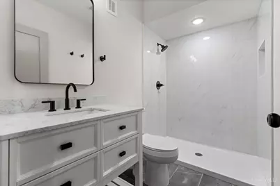 3342 Fairfield Avenue, Cincinnati, OH 45207 - Photo 34