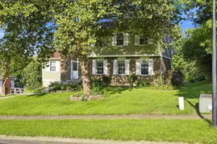 3385 Greenwich Dr, Fairfield, OH 45011 - Photo 2