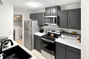 8390 Spring Valley Ct, Beckett Ridge, OH 45069 - Photo 16