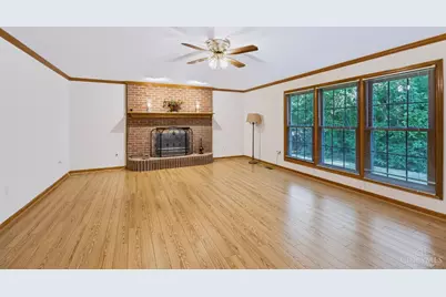 8363 Squirrel Hollow Ridge, West Chester, OH 45069 - Photo 10