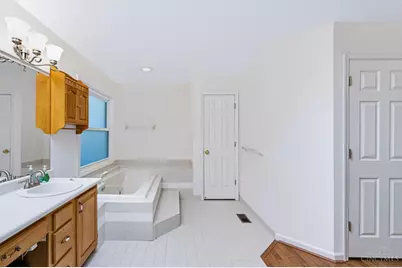 8363 Squirrel Hollow Ridge, West Chester, OH 45069 - Photo 36