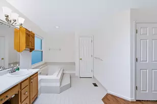 8363 Squirrel Hollow Ridge, West Chester, OH 45069 - Photo 36
