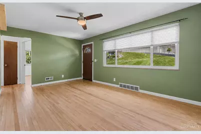 2361 E Galbraith Road, Reading, OH 45237 - Photo 4