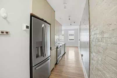 11 E Court Street #303, Cincinnati, OH 45202 - Photo 4