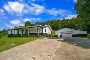 1764 St Rt 136, Manchester, OH 45144 - Photo 4