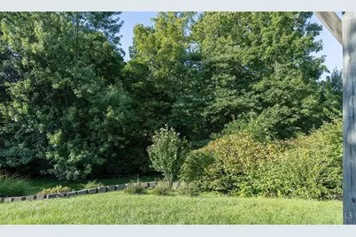 1990 Miles Road, Springfield Township, OH 45231 - Photo 24