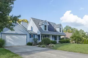 1990 Miles Rd, Springfield Township, OH 45231 - Photo 22