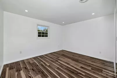 6247 Celeste Drive, Franklin Township, OH 45005 - Photo 22