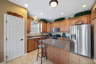 2290 Cobblestone Ct, Miamisburg, OH 45342 - Photo 14