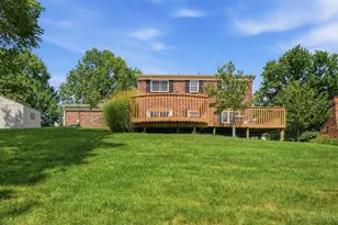 8163 Capitol Dr, Anderson Township, OH 45244 - Photo 38