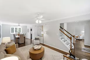 8163 Capitol Dr, Anderson Township, OH 45244 - Photo 4