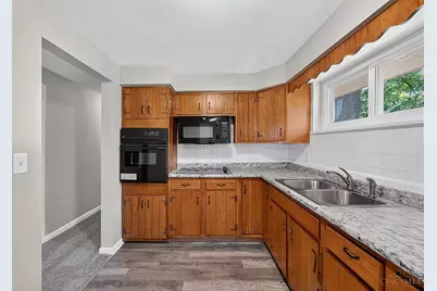5564 Garrett Drive, Miami Township, OH 45150 - Photo 18