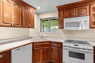 4543 Harbison St, Dayton, OH 45439 - Photo 16