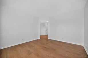 11909 Winston Cir, Forest Park, OH 45240 - Photo 8