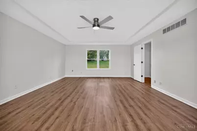 11909 Winston Circle, Forest Park, OH 45240 - Photo 36