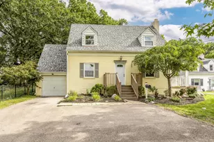 7527 Montgomery Rd, Sycamore Township, OH 45236 - Photo 2