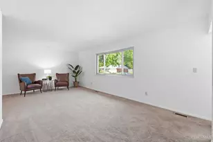 976 Kathryn Dr, Wilmington, OH 45177 - Photo 6