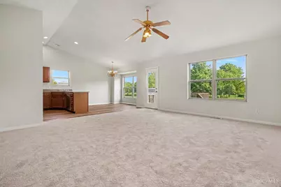 656 Parkland Drive, Union Township, OH 45244 - Photo 6