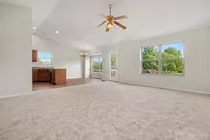 656 Parkland Dr, Union Township, OH 45244 - Photo 6