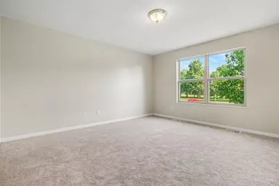 656 Parkland Drive, Union Township, OH 45244 - Photo 14