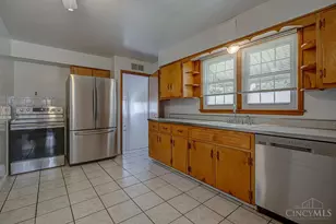798 St Clair Ave, Hamilton, OH 45015 - Photo 16