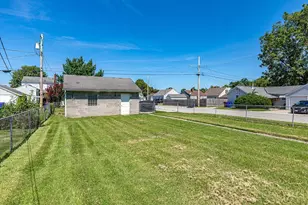 798 St Clair Ave, Hamilton, OH 45015 - Photo 10