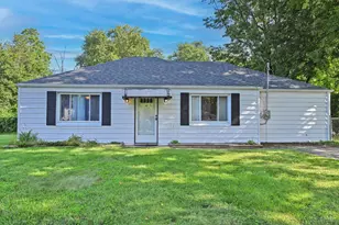 884 Stanlyn Dr, Union Township, OH 45245 - Photo 1